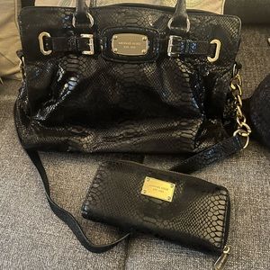 Michael Kors Purse and Wallet Set